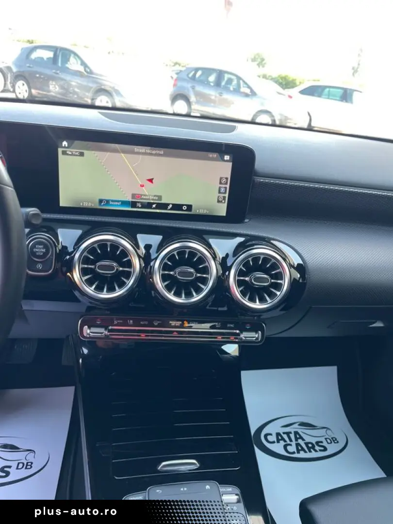 Mercedes-Benz A-220