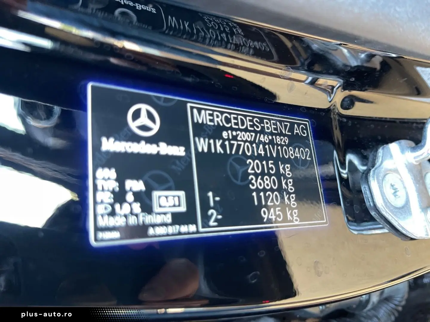 Mercedes-Benz A-220