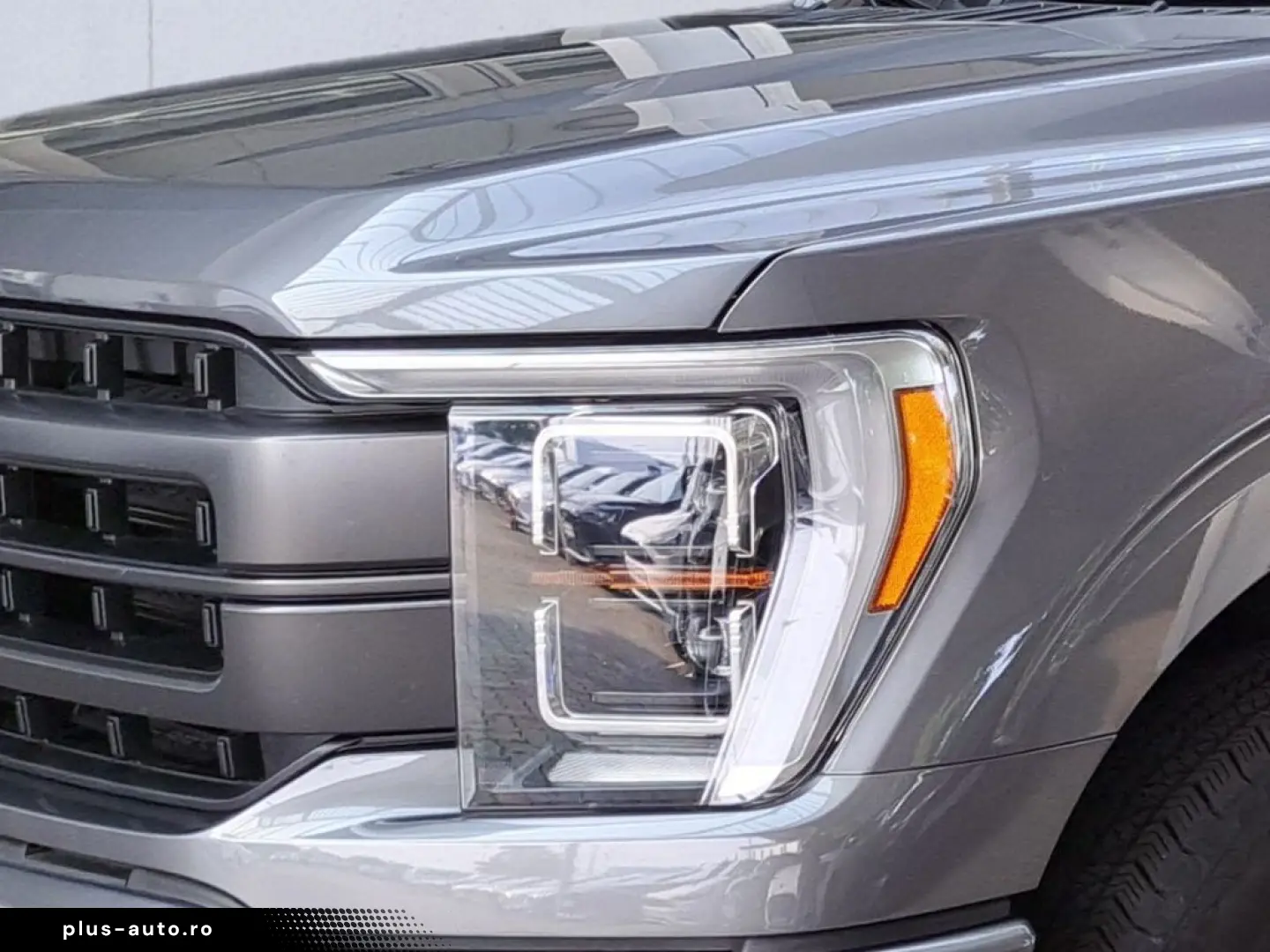 FORD F-150 5 0L Ti-VCT V8 SuperCrew Lariat FX4 EU