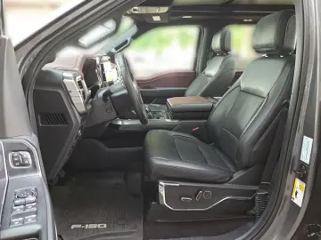 FORD F-150 5 0L Ti-VCT V8 SuperCrew Lariat FX4 EU