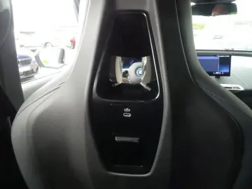 BMW iX xDrive50 Sportpak.AHK LASER PANO