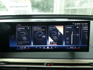BMW iX xDrive50 Sportpak.AHK LASER PANO