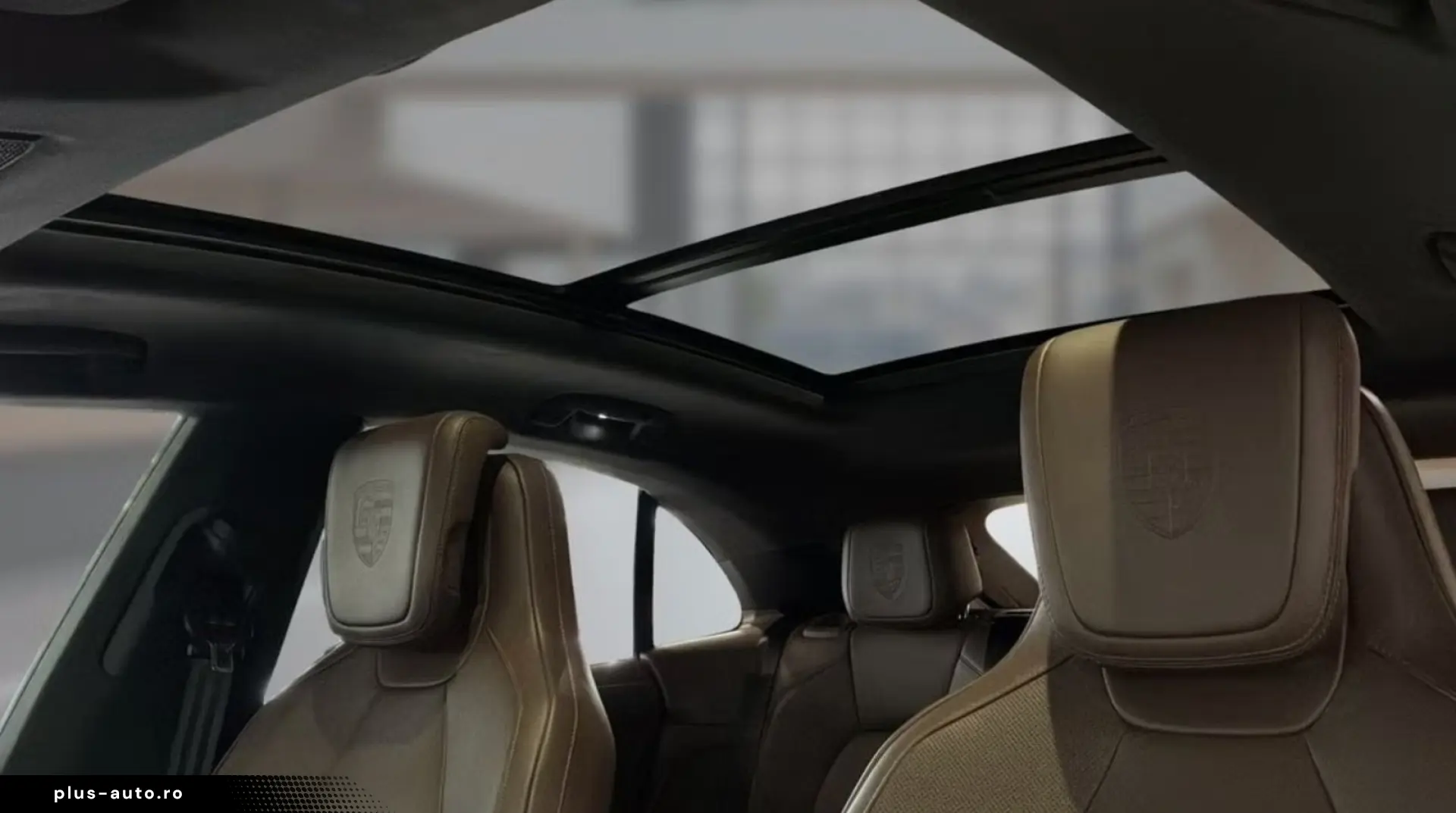 PORSCHE Macan Electric Turbo  CHRONO BURM PANO MASSAGE