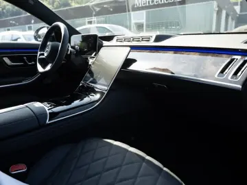MERCEDES-BENZ S 500 4M L AMG-Sport Pano Burmester