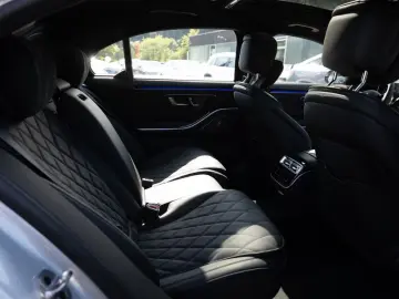 MERCEDES-BENZ S 500 4M L AMG-Sport Pano Burmester