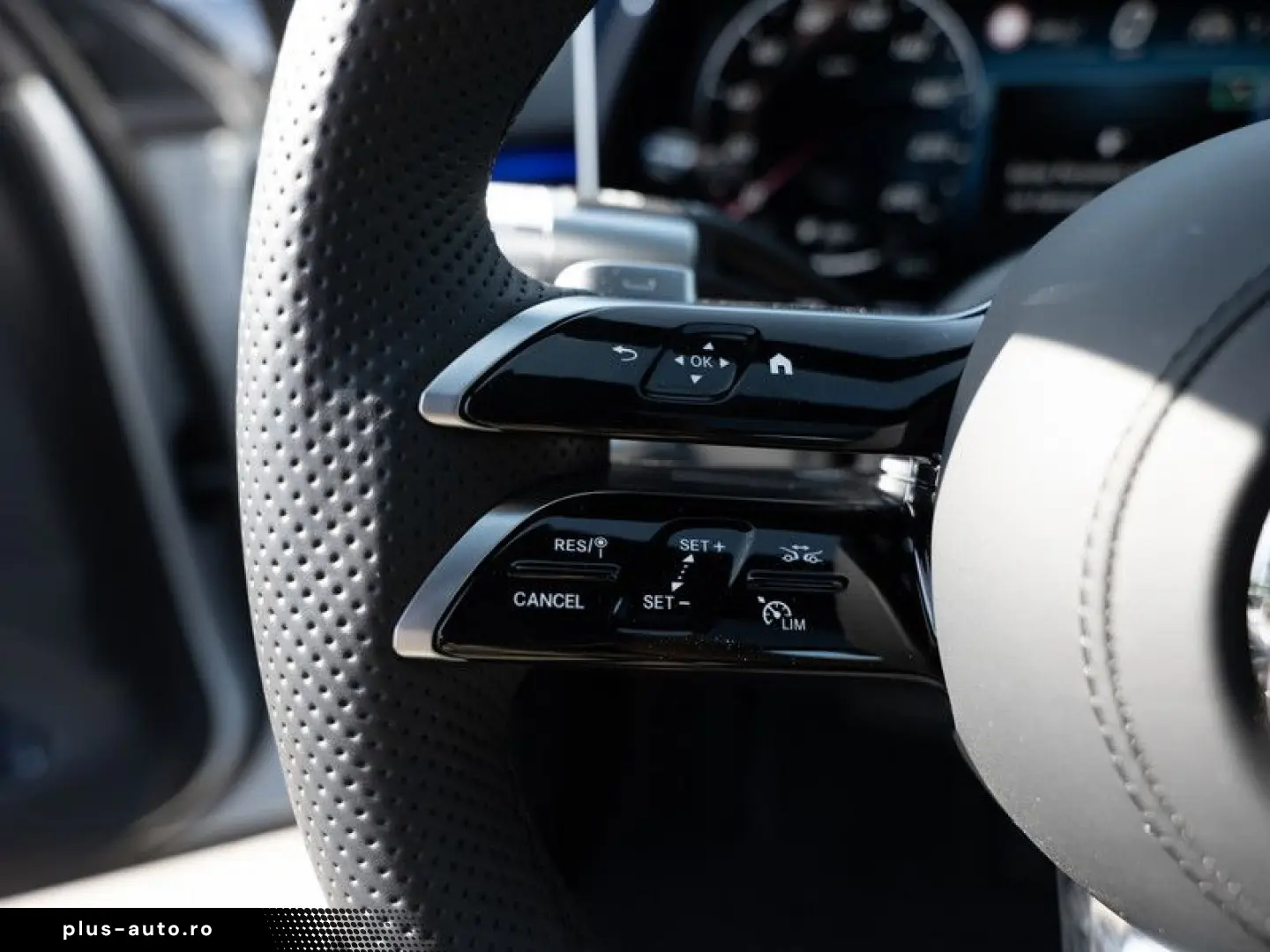 MERCEDES-BENZ S 500 4M L AMG-Sport Pano Burmester