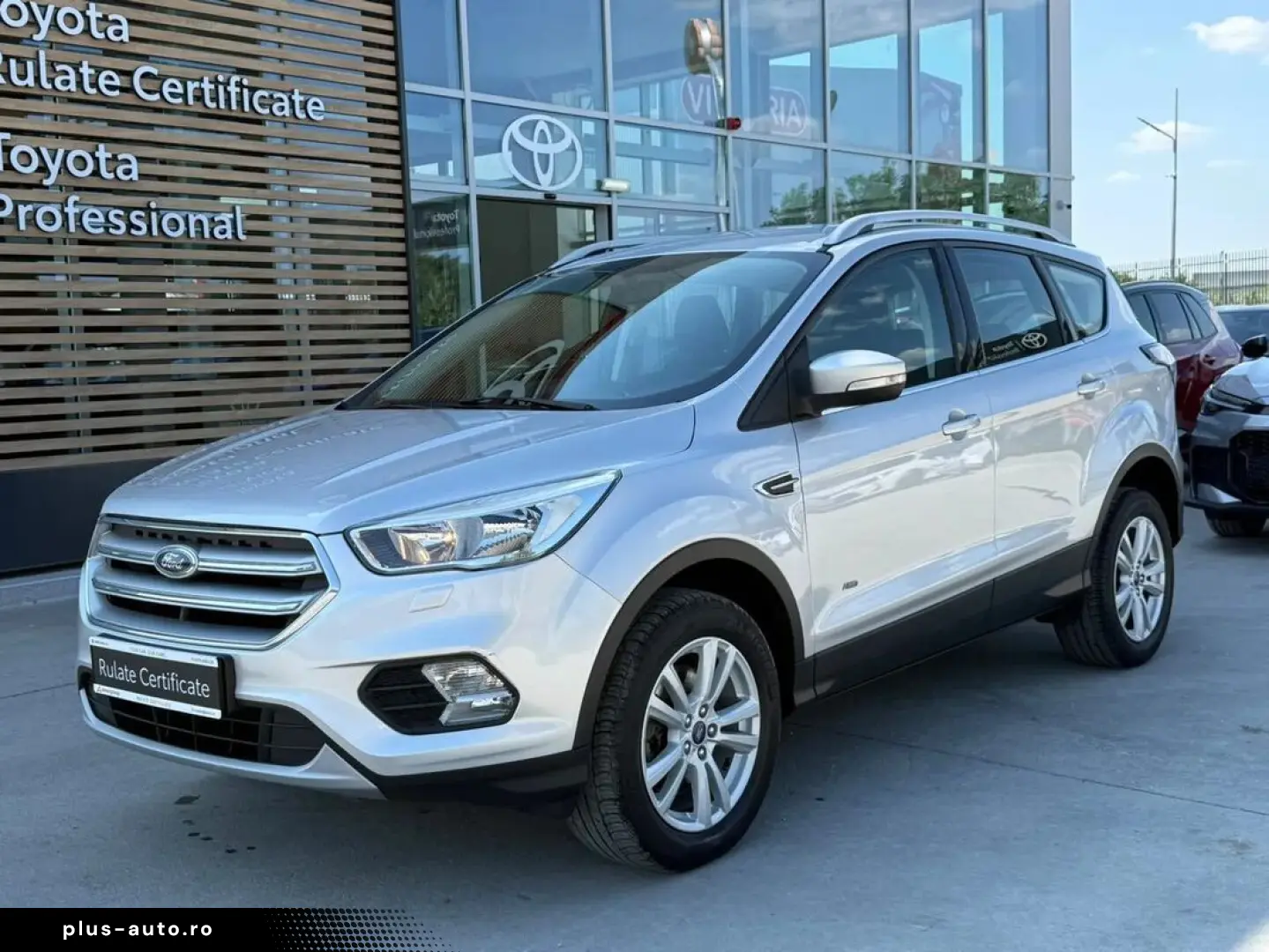 Ford Kuga Titanium 1.5 EcoBoost 182 Cp At 4x4