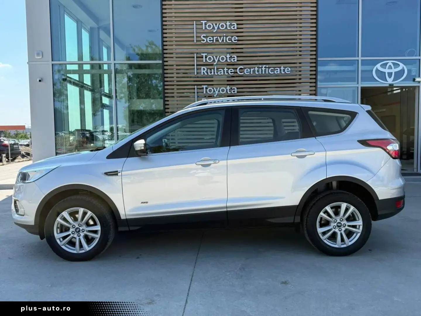 Ford Kuga Titanium 1.5 EcoBoost 182 Cp At 4x4