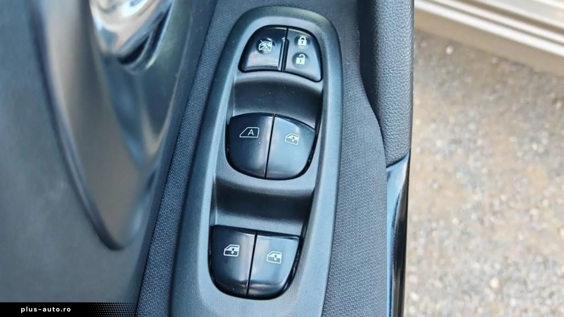 Renault Kadjar Manual Diesel 2017 - Rate   Credit   Garantie