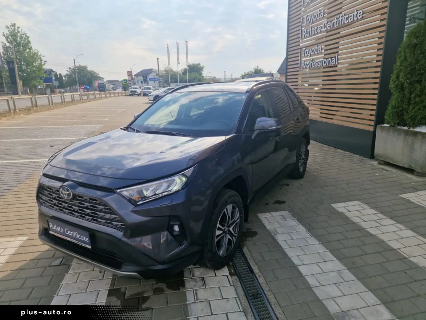 Toyota Rav-4