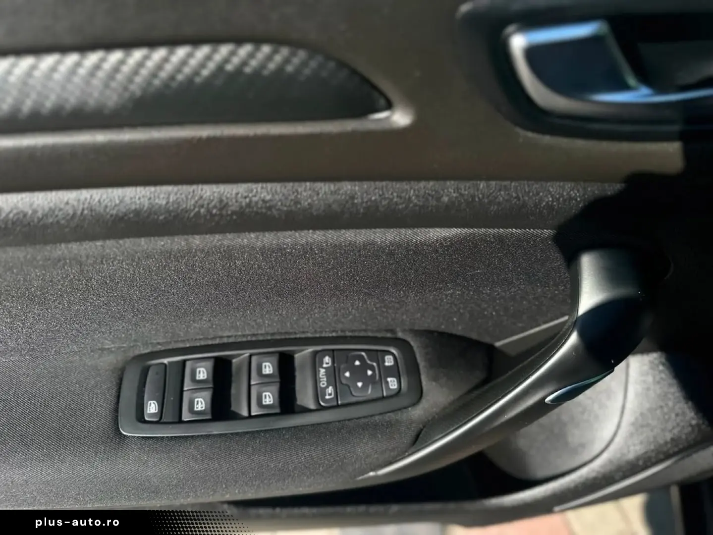 Renault Megane 1.2EDC 130CP LED Garantie Rate Credit