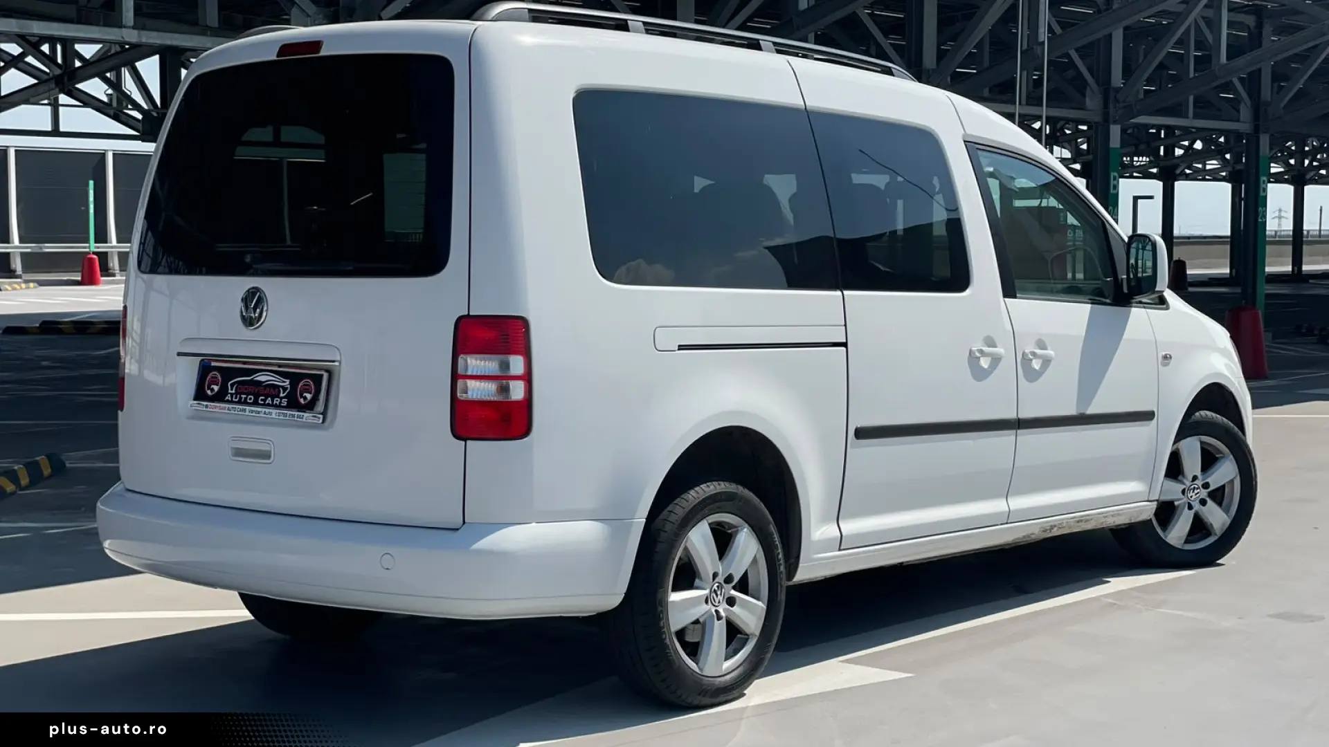 Volkswagen Caddy Maxi 2.0TDI 140CP