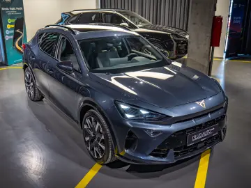 Cupra Formentor 2.0 TSI DSG7 4Drive VZ Pano Sennheizer LED