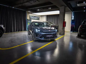 Cupra Formentor 2.0 TSI DSG7 4Drive VZ Pano Sennheizer LED