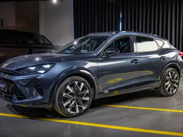 Cupra Formentor 2.0 TSI DSG7 4Drive VZ Pano Sennheizer LED