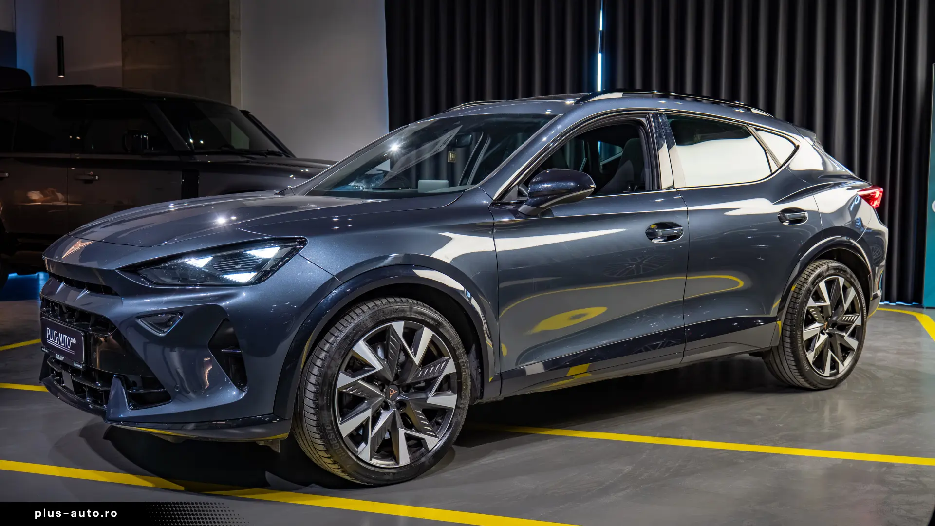 Cupra Formentor 2.0 TSI DSG7 4Drive VZ Pano Sennheizer LED