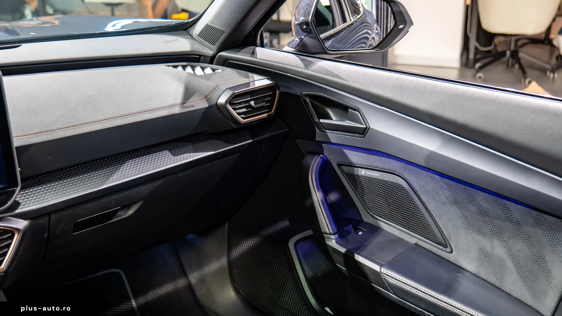 Cupra Formentor 2.0 TSI DSG7 4Drive VZ Pano Sennheizer LED