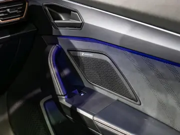 Cupra Formentor 2.0 TSI DSG7 4Drive VZ Pano Sennheizer LED