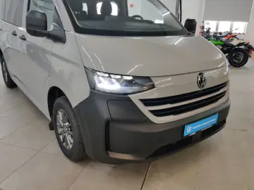 Volkswagen T7 Caravelle e-Caravelle