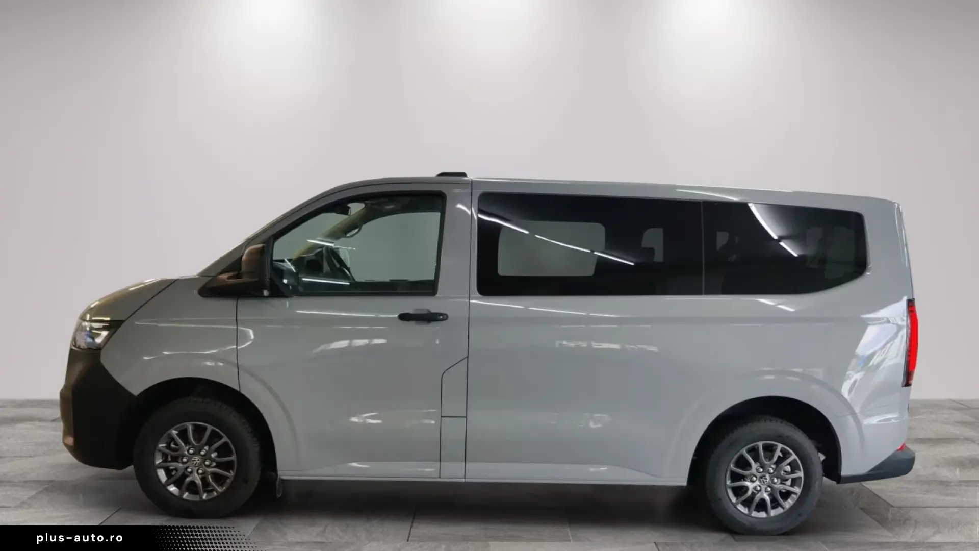 Volkswagen T7 Caravelle e-Caravelle