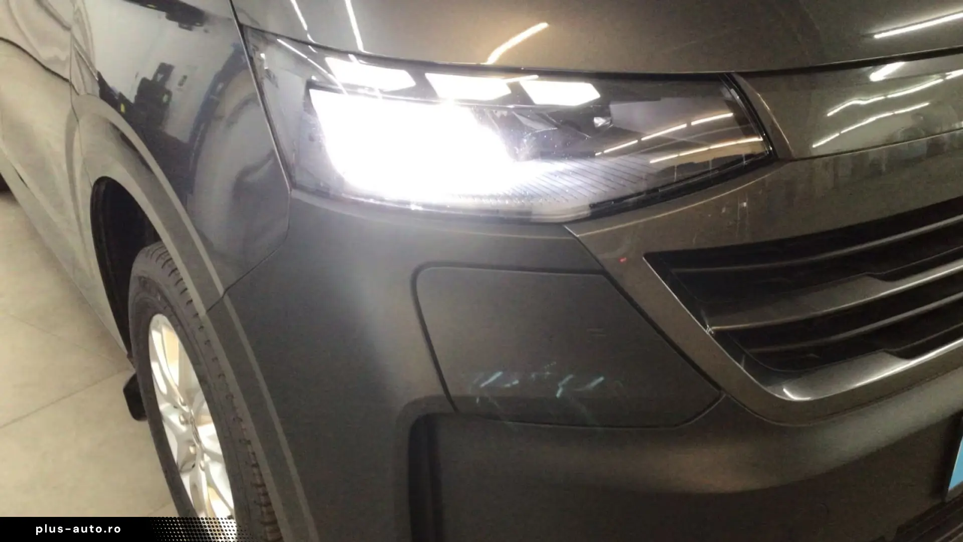 Volkswagen T7 Caravelle e-Caravelle