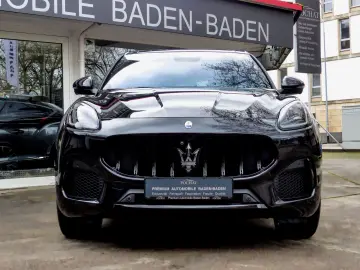 MASERATI Grecale Modena 330PS HeadUp Pano 360 Kamera ACC
