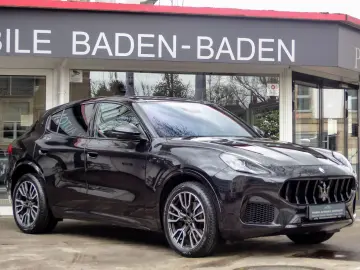 MASERATI Grecale Modena 330PS HeadUp Pano 360 Kamera ACC