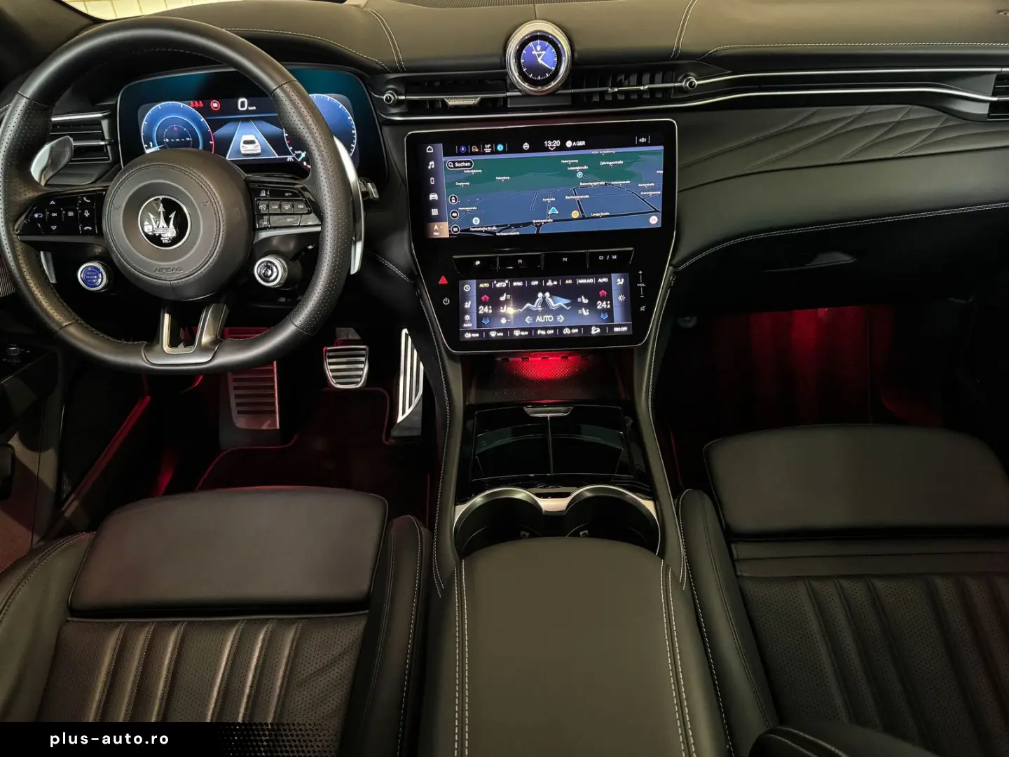 MASERATI Grecale Modena 330PS HeadUp Pano 360 Kamera ACC