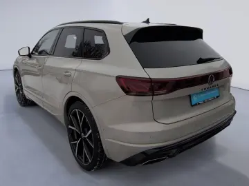 VW Touareg 3.0 TSI R Line AREA STHZ LUFT PANO AHK