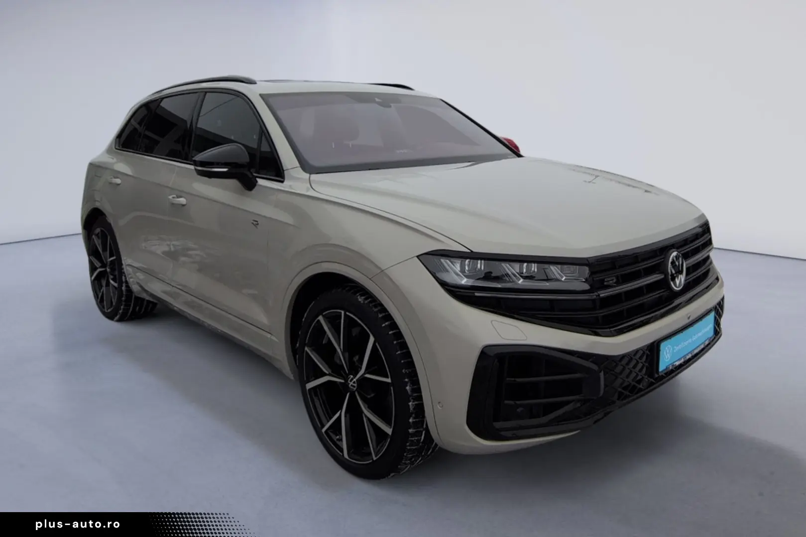 VW Touareg 3.0 TSI R Line AREA STHZ LUFT PANO AHK