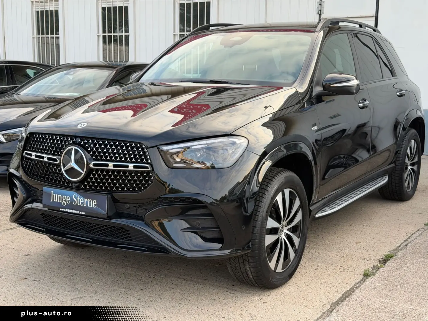 MERCEDES-BENZ GLE400e AMG Massage_SoftClose_HuD_360 &hellip;