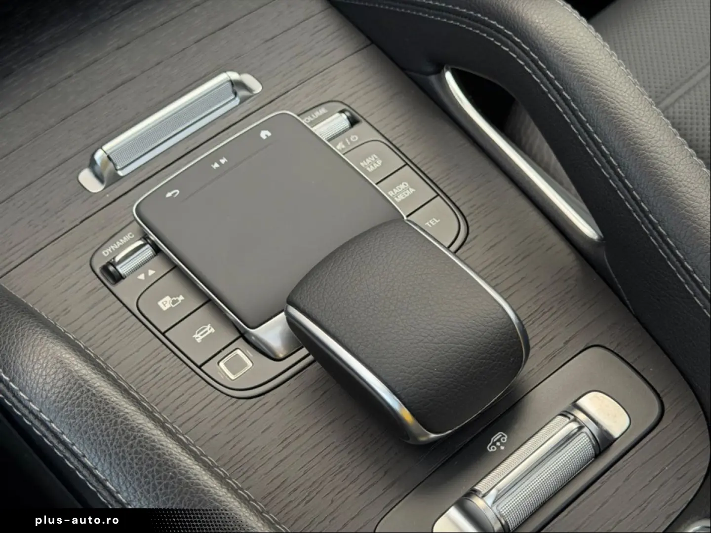 MERCEDES-BENZ GLE400e AMG Massage_SoftClose_HuD_360 &hellip;