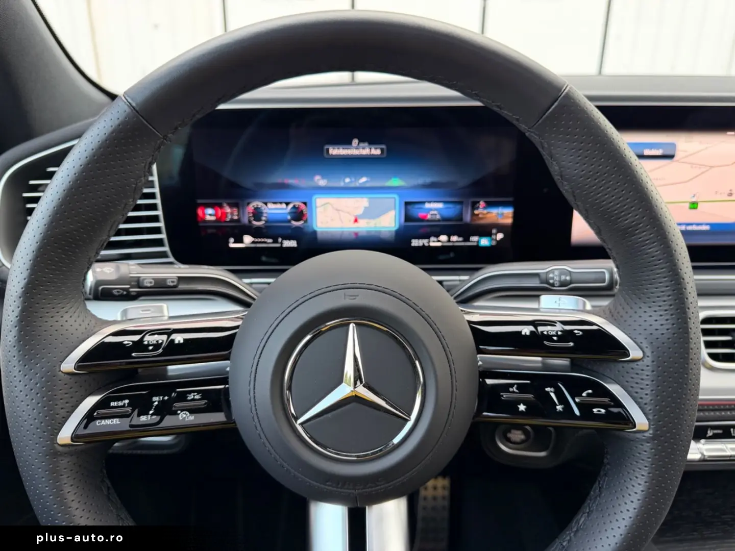 MERCEDES-BENZ GLE400e AMG Massage_SoftClose_HuD_360 &hellip;