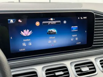 MERCEDES-BENZ GLE400e AMG Massage_SoftClose_HuD_360 …