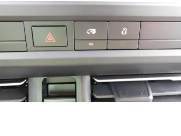 Volkswagen T7 Caravelle