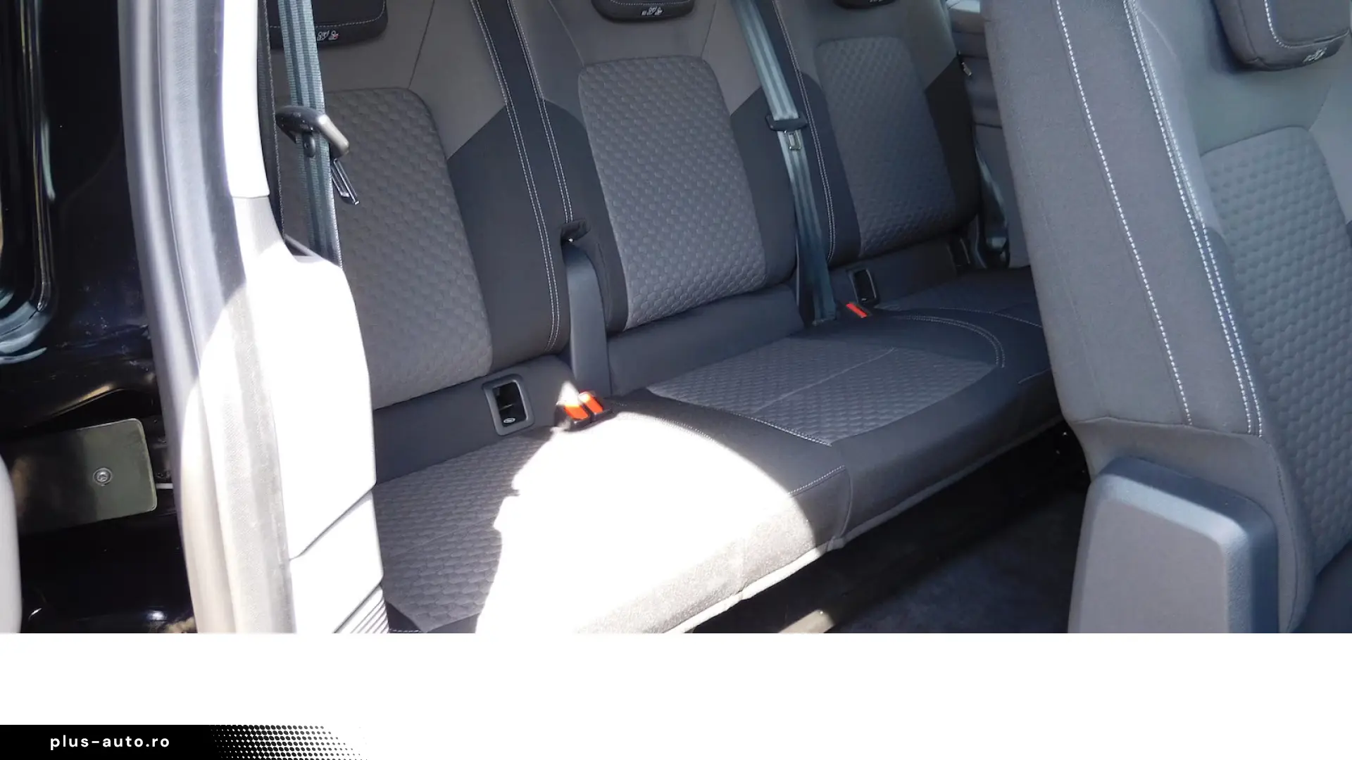 Volkswagen T7 Caravelle