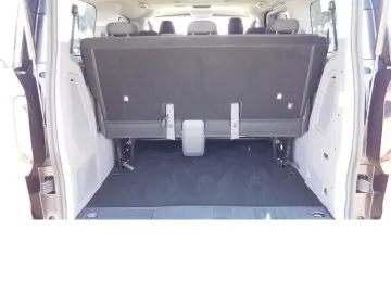 Volkswagen T7 Caravelle
