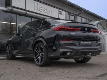 BMW X6 xDrive30d M-Sport Pro 22Z STANDHZ AktLENK H K