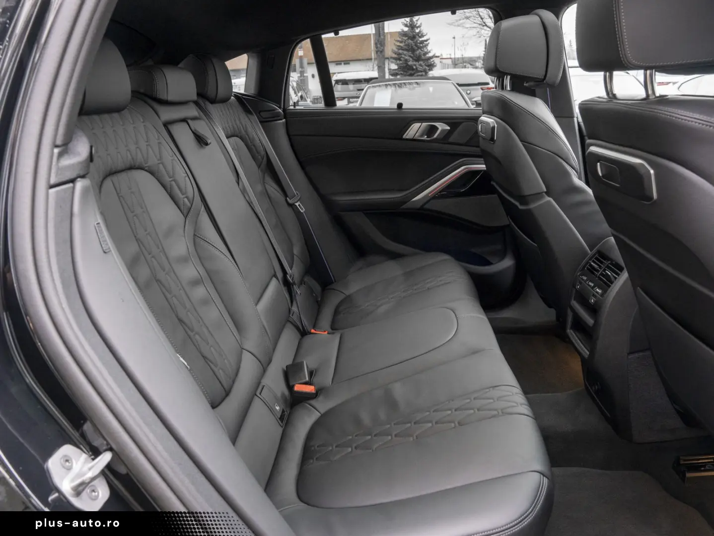 BMW X6 xDrive30d M-Sport Pro 22Z STANDHZ AktLENK H K