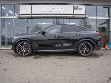 BMW X6 xDrive30d M-Sport Pro 22Z STANDHZ AktLENK H K
