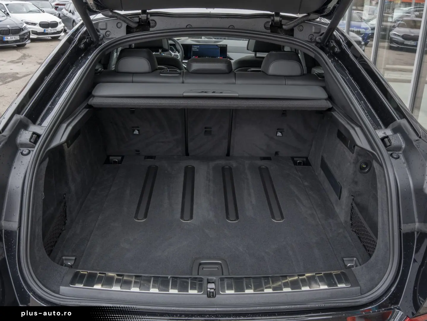 BMW X6 xDrive30d M-Sport Pro 22Z STANDHZ AktLENK H K