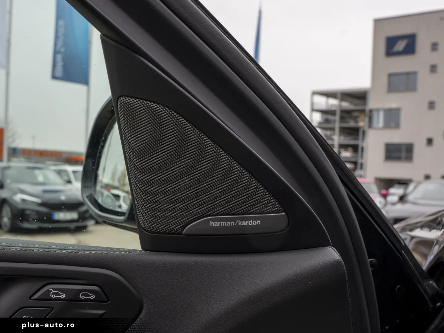 BMW X6 xDrive30d M-Sport Pro 22Z STANDHZ AktLENK H K