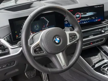 BMW X6 xDrive30d M-Sport Pro 22Z STANDHZ AktLENK H K