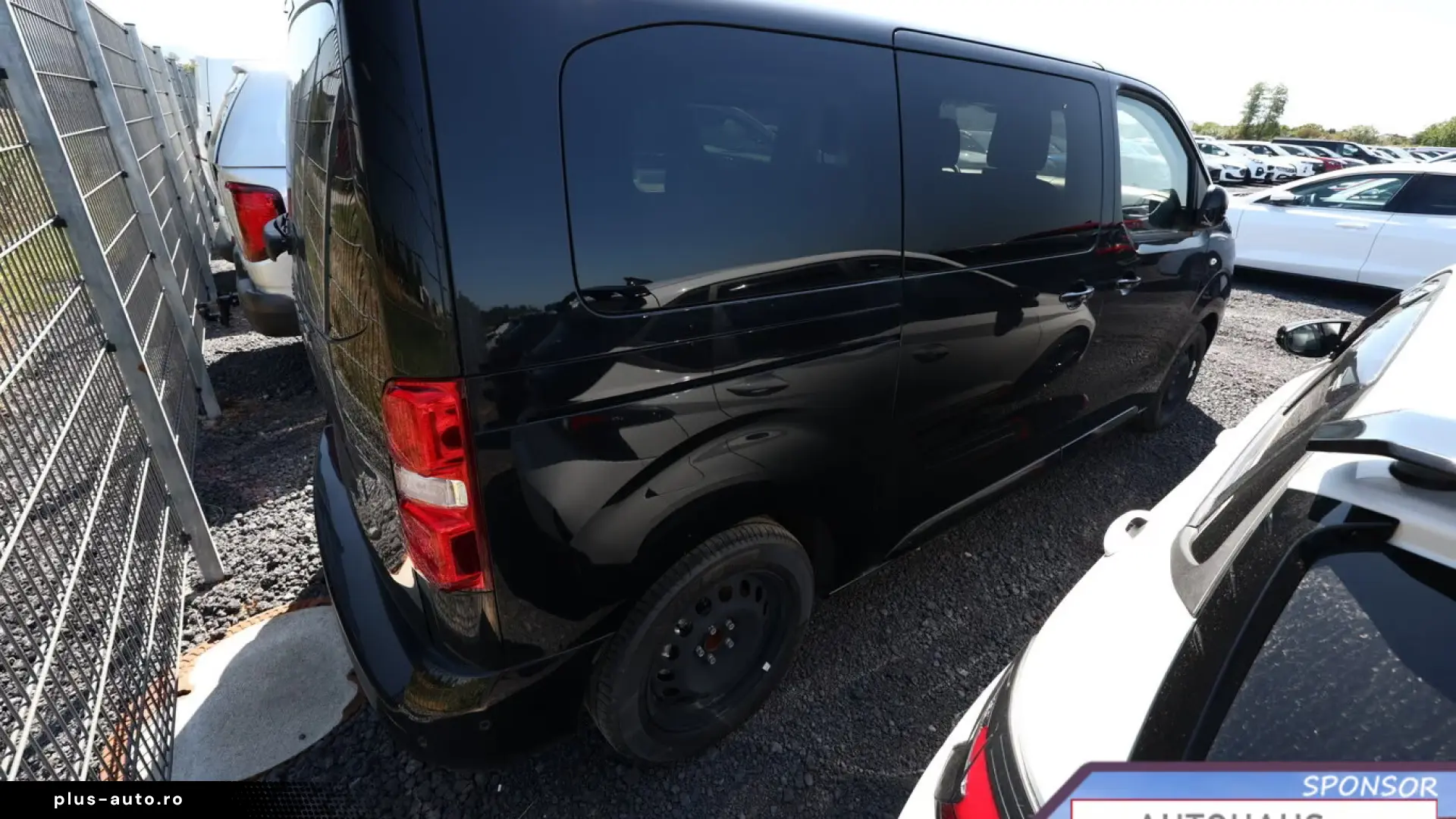 Peugeot Traveller