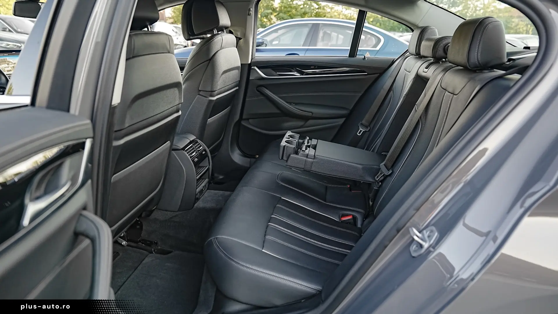 BMW Seria 5 530e Aut. Luxury Line