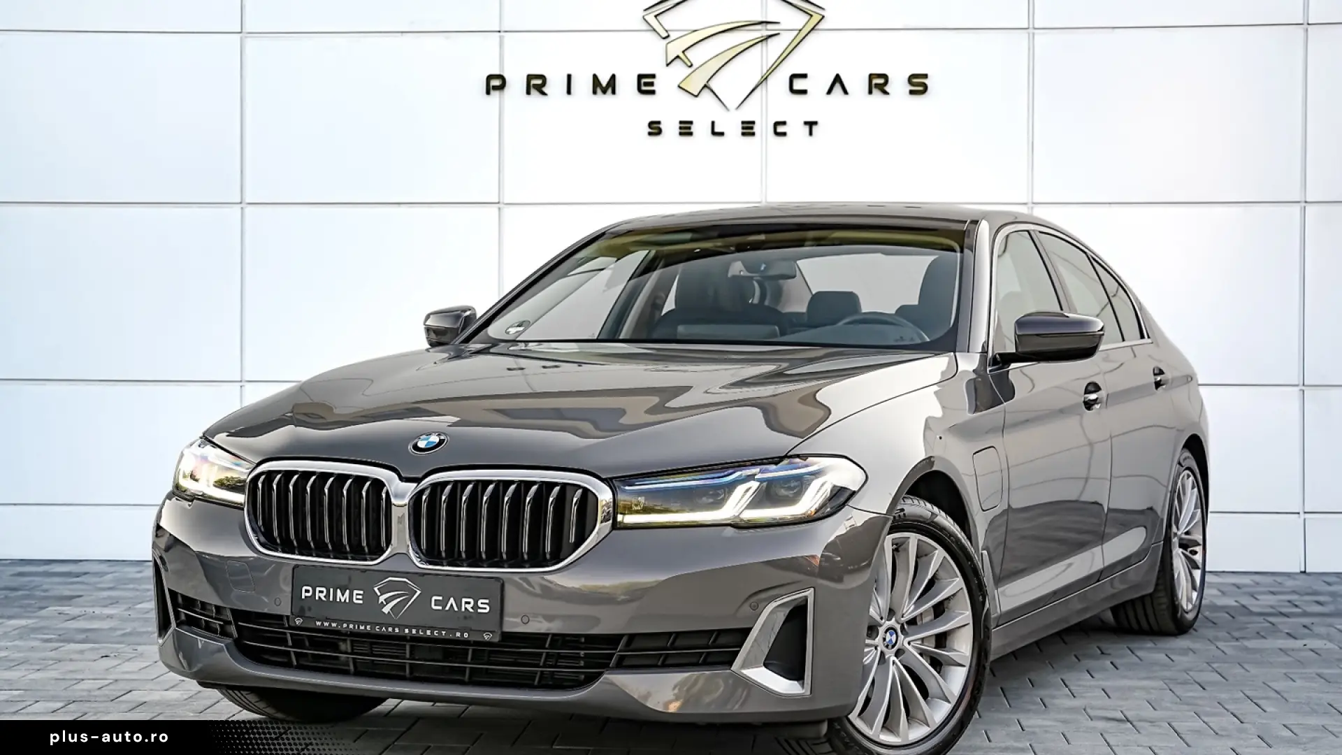 BMW Seria 5 530e Aut. Luxury Line