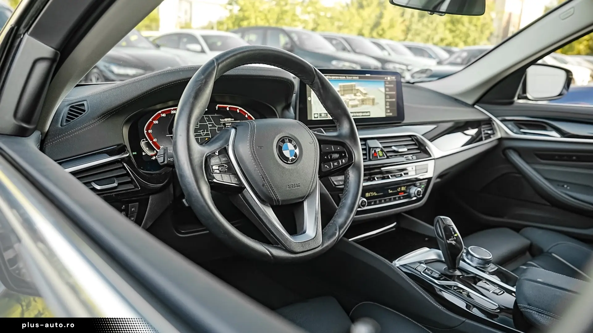 BMW Seria 5 530e Aut. Luxury Line