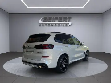 BMW X5 xDrive30d M-Sport PRO   7-Sitzer   AHK   PANO