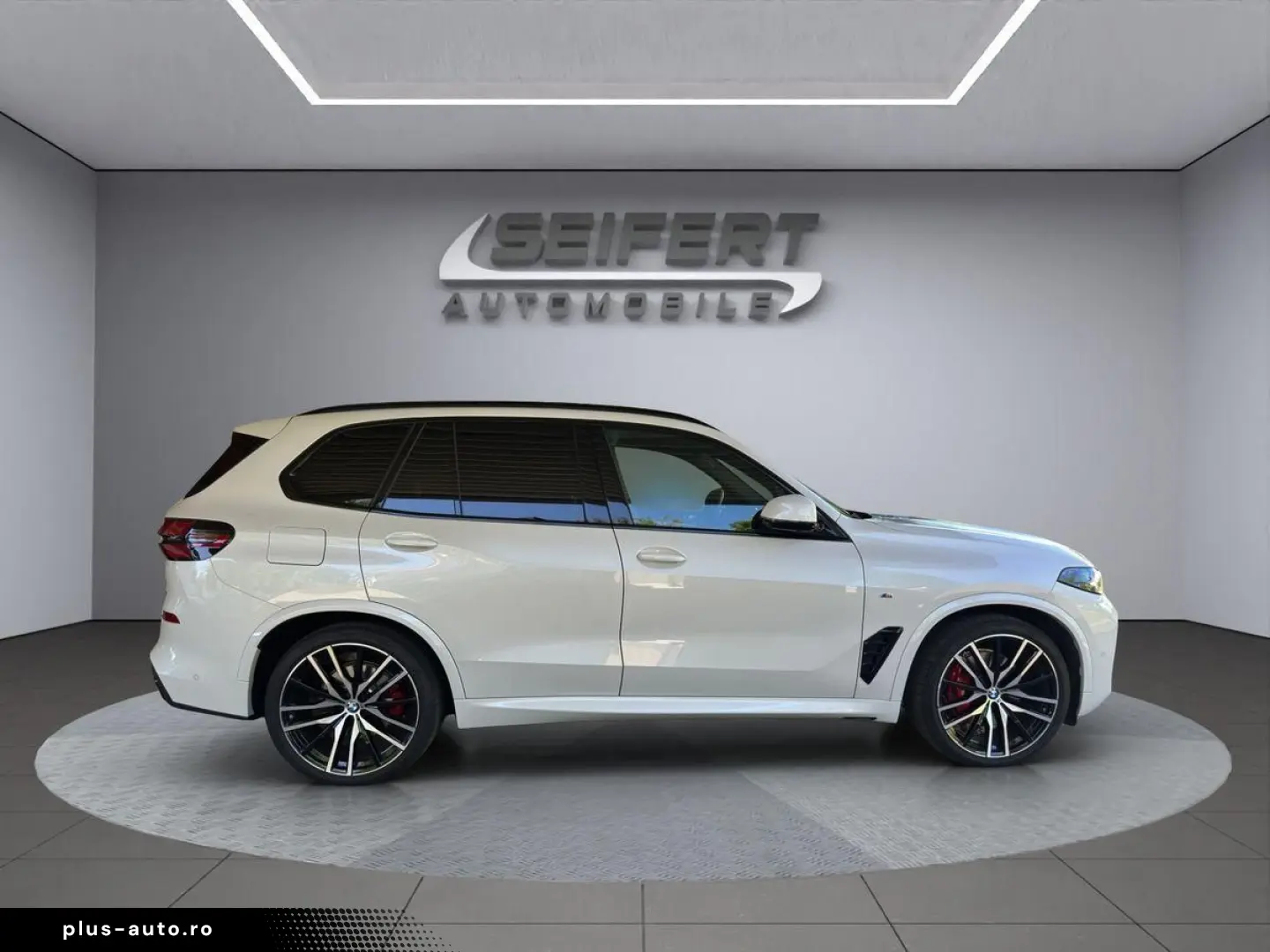 BMW X5 xDrive30d M-Sport PRO   7-Sitzer   AHK   PANO