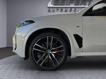 BMW X5 xDrive30d M-Sport PRO   7-Sitzer   AHK   PANO